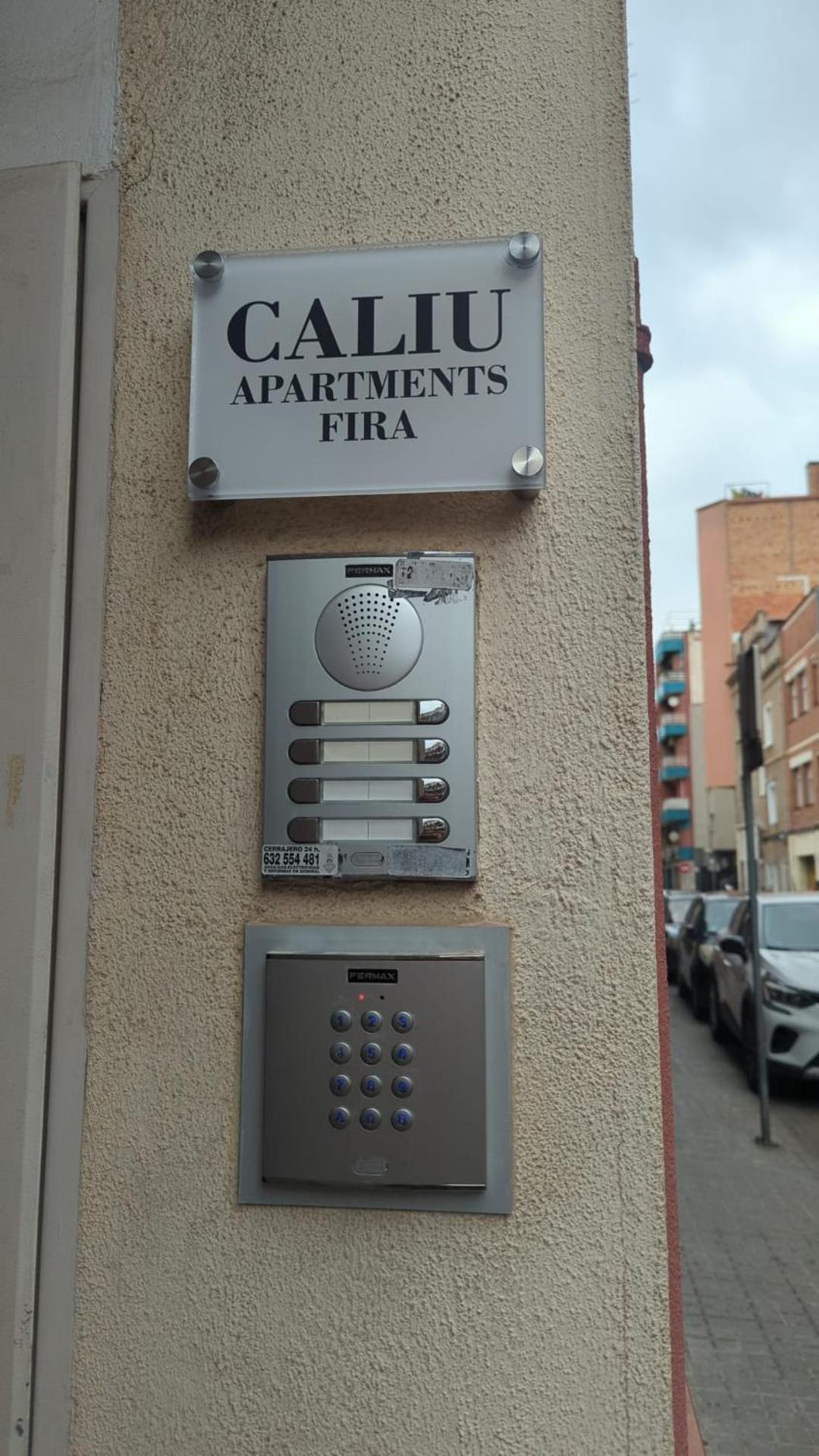 Caliu Apartments Barcelona - Fira L'Hospitalet de Llobregat Extérieur photo